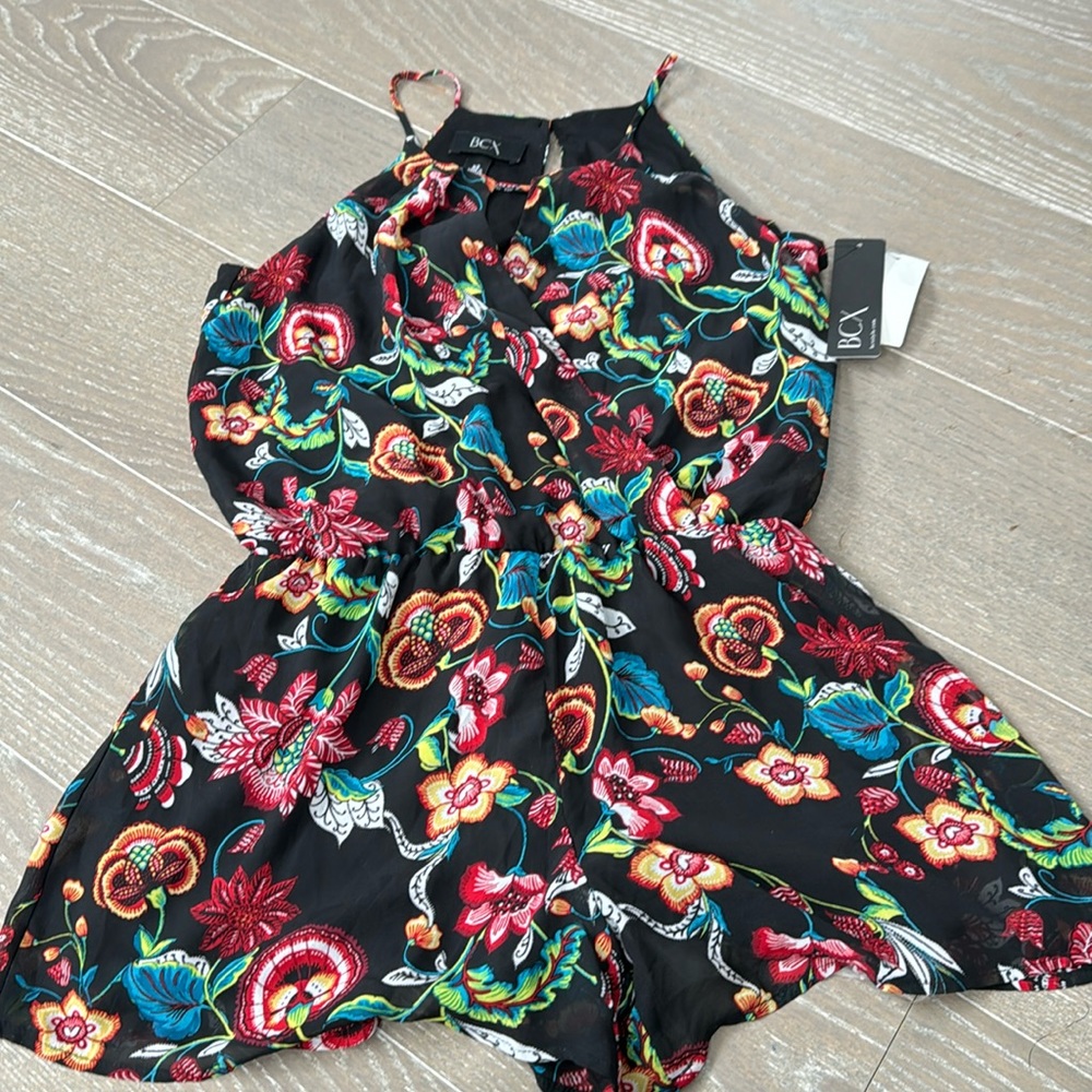 Bcx brand romper short outfit